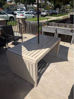 Patio outdoor table