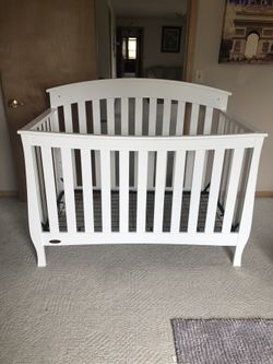 Graco crib