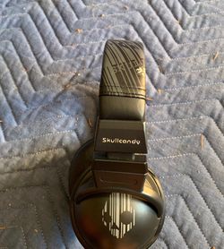 Skull candy headphones
