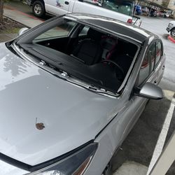 Hyundai Elantra Windshield Installed