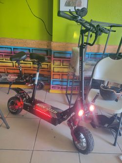 Electric Scooter 38mph 40 to 50 miles range