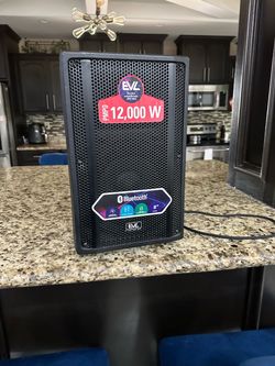 Bluetooth speaker works great asking 80