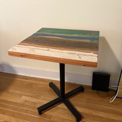 WOOD TABLE