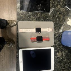 Ipads For Sale , 1 Apple Watch , Like New 