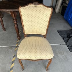 Fabulous Queen Ann Style Chairs