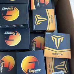 Led HEADLIGHT BULBS WHOLESALE 10.00 A Box I Have A Few Hundred 