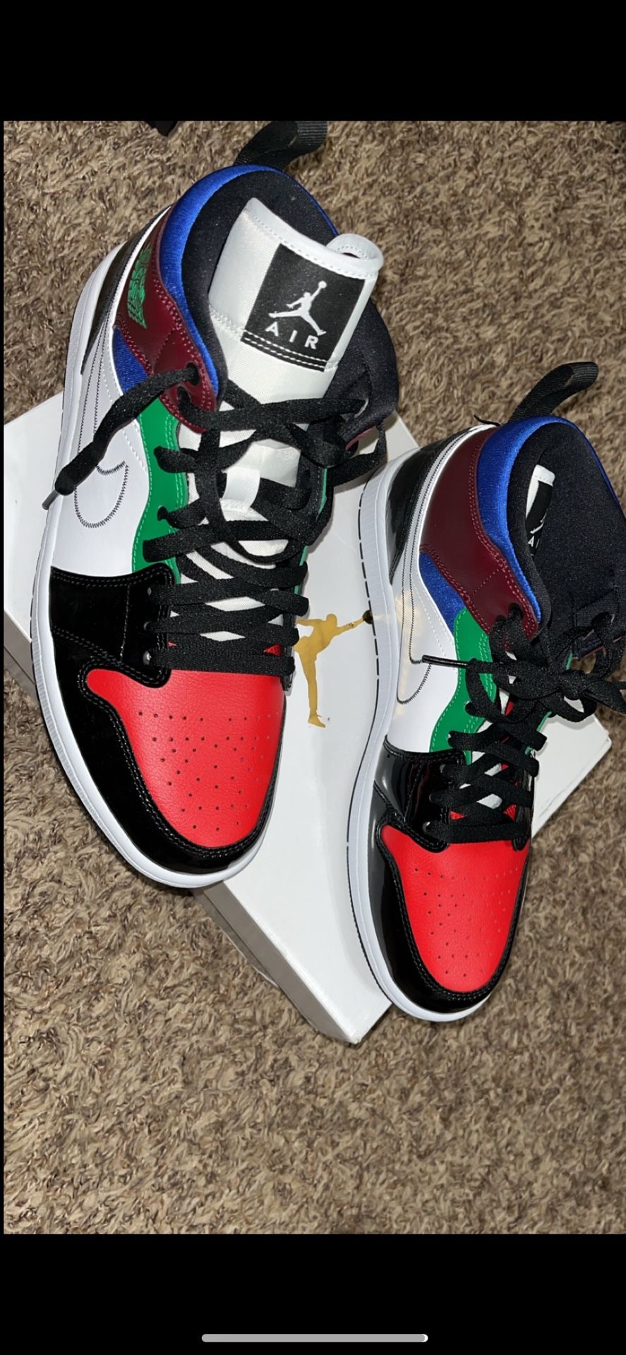 1 Left! Jordans Size 10.5 Men’s/ Size 12 Women’s