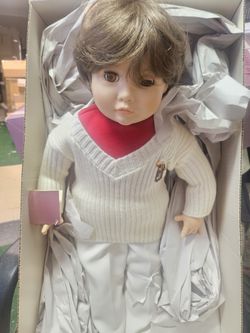 Suzanne Gibson Dolls From Reeves International