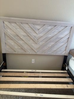 Queen bed and bed frame