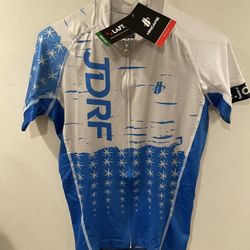 Hincapie JDRF Woman's 2019 Comfort Plus Bike Jersey- Small-New With Tags! The material is made of 93 percent polyester and 7 percent elastan, perfect 