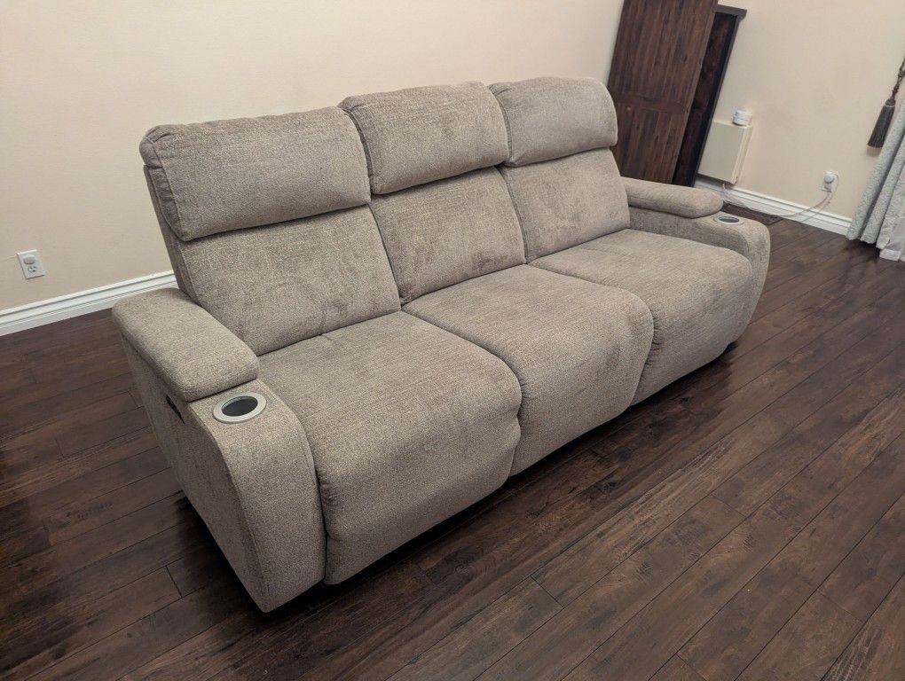 Recliner Sofa With Table And Cup Holder