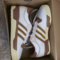 Adidas Rivalry Low 86 Shoes Men's Size 9.5 Chalk White Wild Brown Hazy Yellow