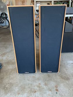 KLIPSCH TOWER SPEAKERS