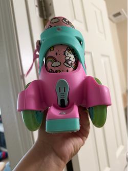 Hello Kitty kids skates