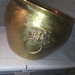 Vintage Chinese Hammered Brass Nesting Foo Dog Planter Jardiniere Cachepot 15" Wide X 10" High Beautiful solid Brass