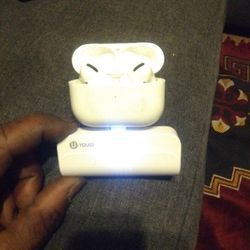 Apple Airpod Pro's w/ Youse Portable iPhone Charger