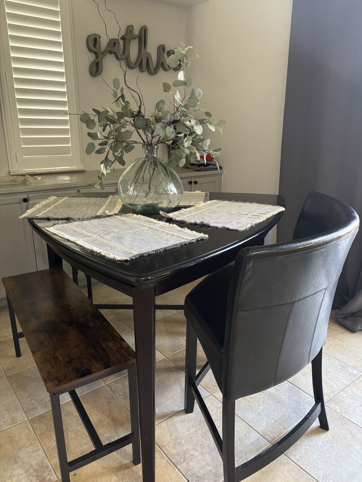 Pub/ Dinning Table With 3 Branches