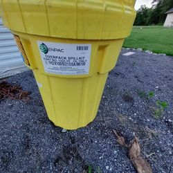 Brand New Never Used Enpac 23 Gallon Oil Spill Kit 