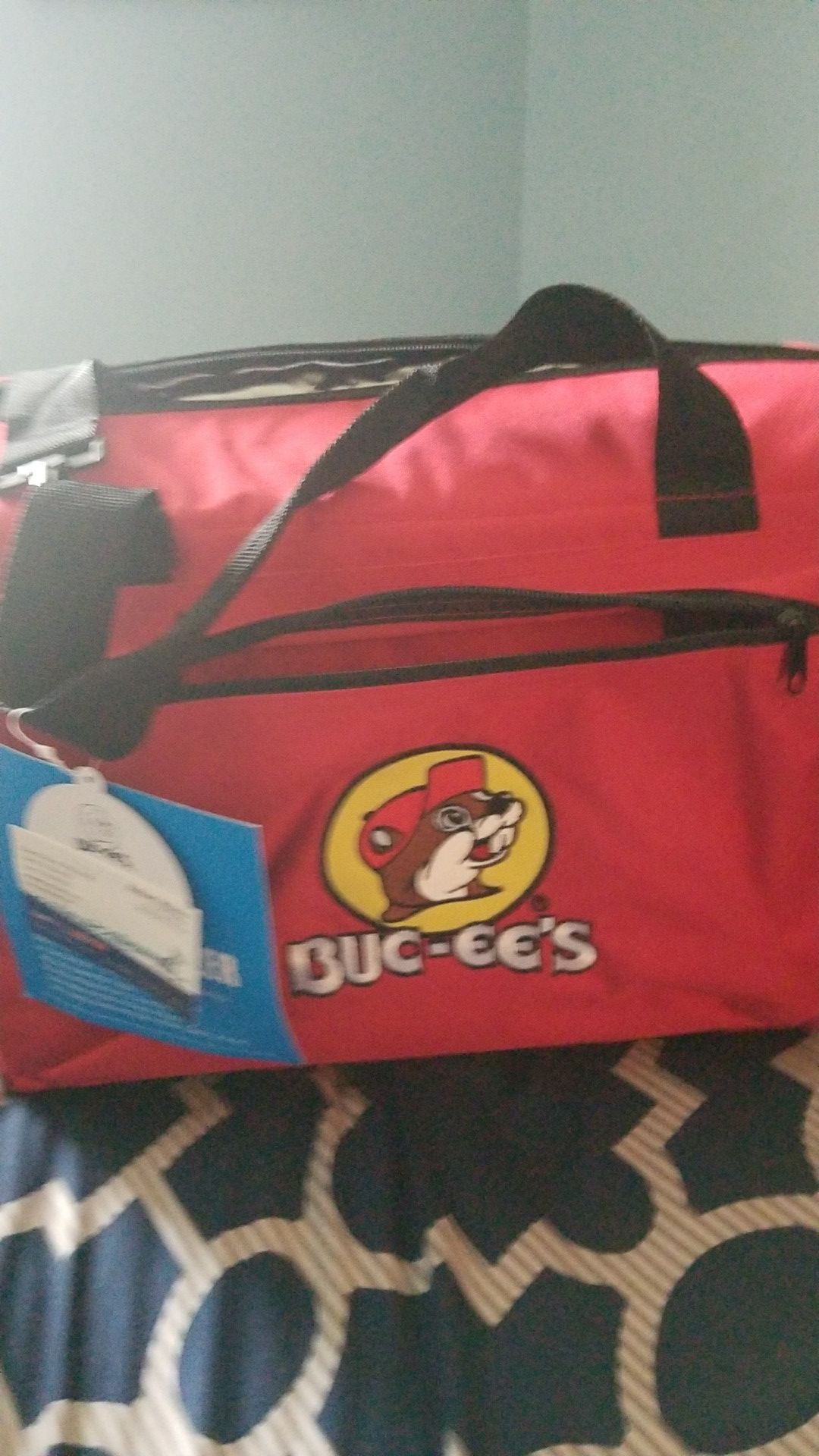 BRAND NEW BUC-EE'S 24 CAN COOLER BAG