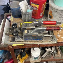 Hutchins Straight Sander