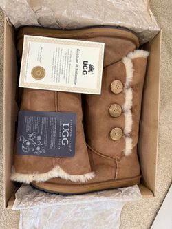 Ozwear Connection UGG Classic Australian Tall Button Boots