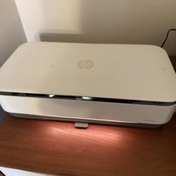 HP tango Printer + 1 Cartridge 