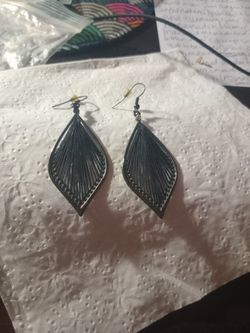 Black Dangle Earrings