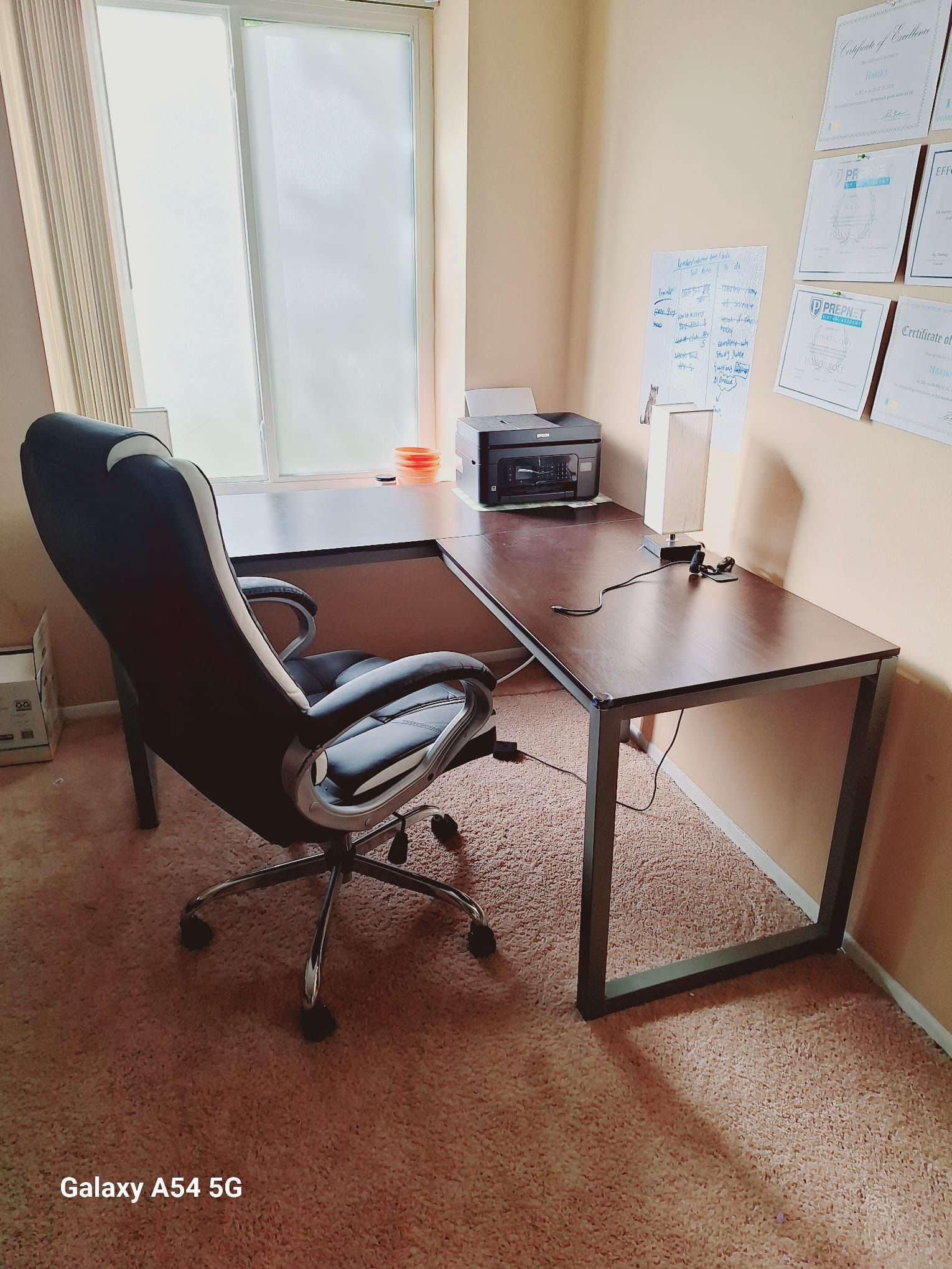 Work From Home L-table With Executive Chair