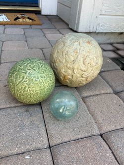 Garden orbs