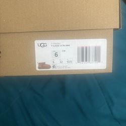 Brand New Baby Uggz 
