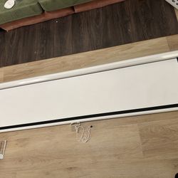 Projector Screen