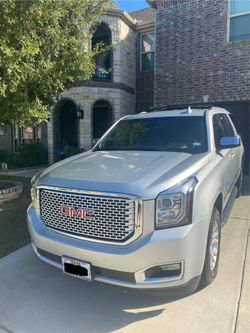 GMC Yukon XL SLT