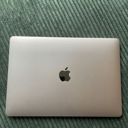 MacBook Pro W/Touch bar and pro apps! For sale or trade!