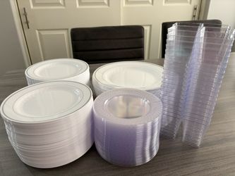 NEW! Set of plastic dessert and dinner plates plus dessert cups