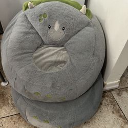 2 Bean Bag Chairs