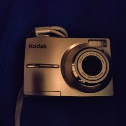 Digital camera