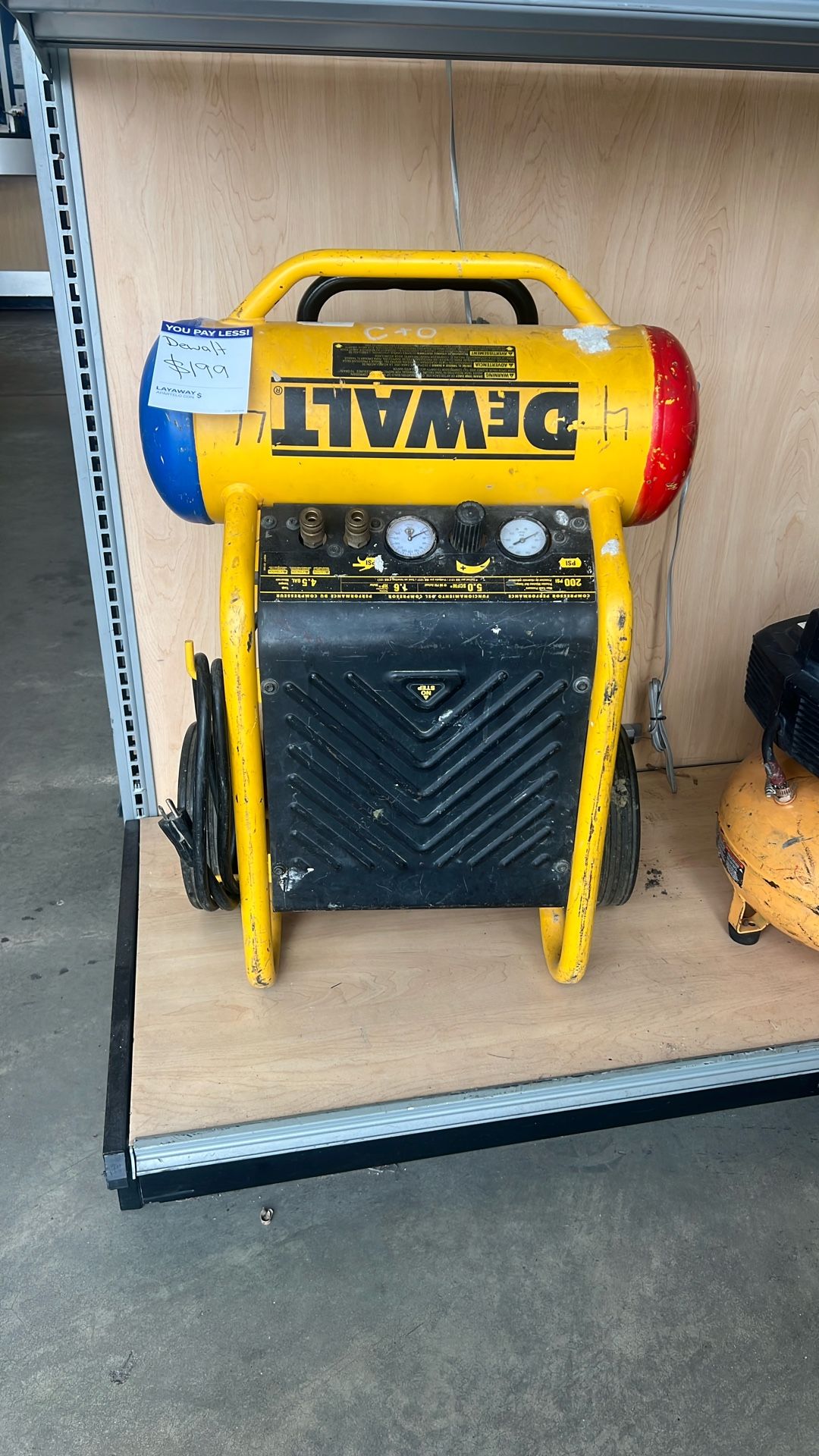 Dewalt