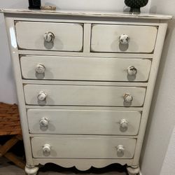 6 Drawer Cottage Core Dresser 