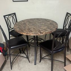 Kitchen Table 