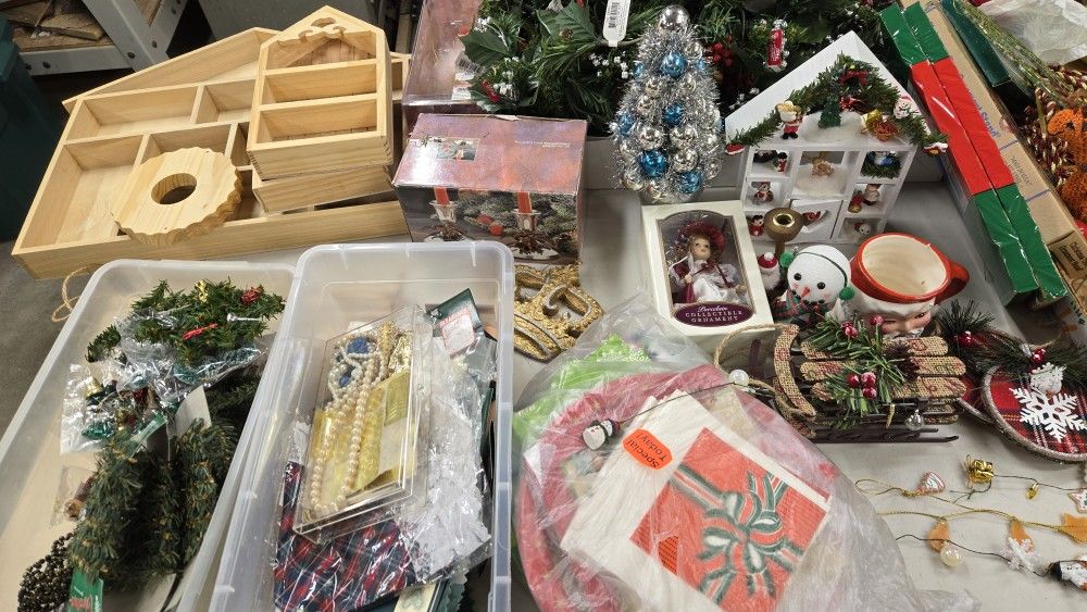 Craft Supplies Christmas