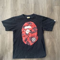 BAPE T