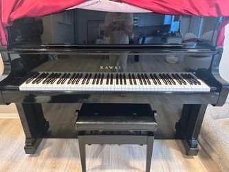 Kawai Upright Piano with Bench (local pick up)