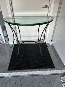 Half Round Double Glass Top