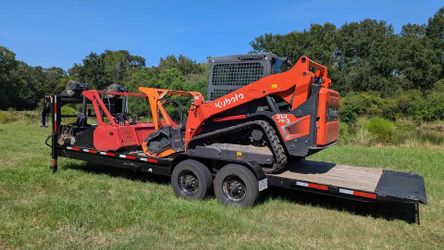 2024 Kubota SVL 75-3 + Trailer + Full Attachments