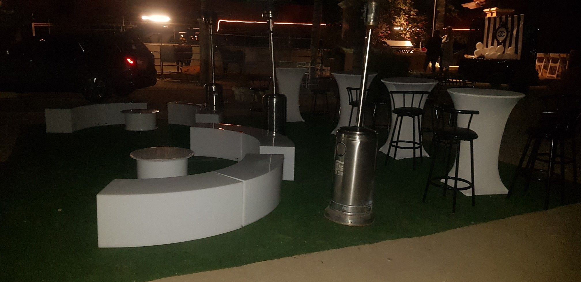 COCKTAIL TABLES HEATER BENCHES ARTIFICIAL GRASS LIGHTS
