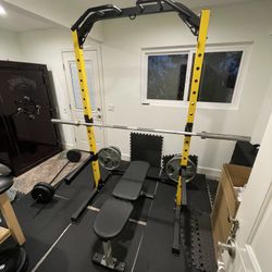 Squat Rack, Barbell, 275 lbs in weights, Extra Barbell with weights