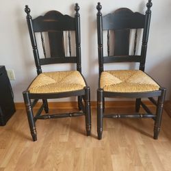 2 Black  Dinning Room Chairs