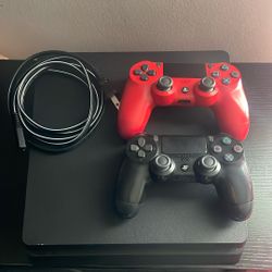 PS4 With 2 Controllers