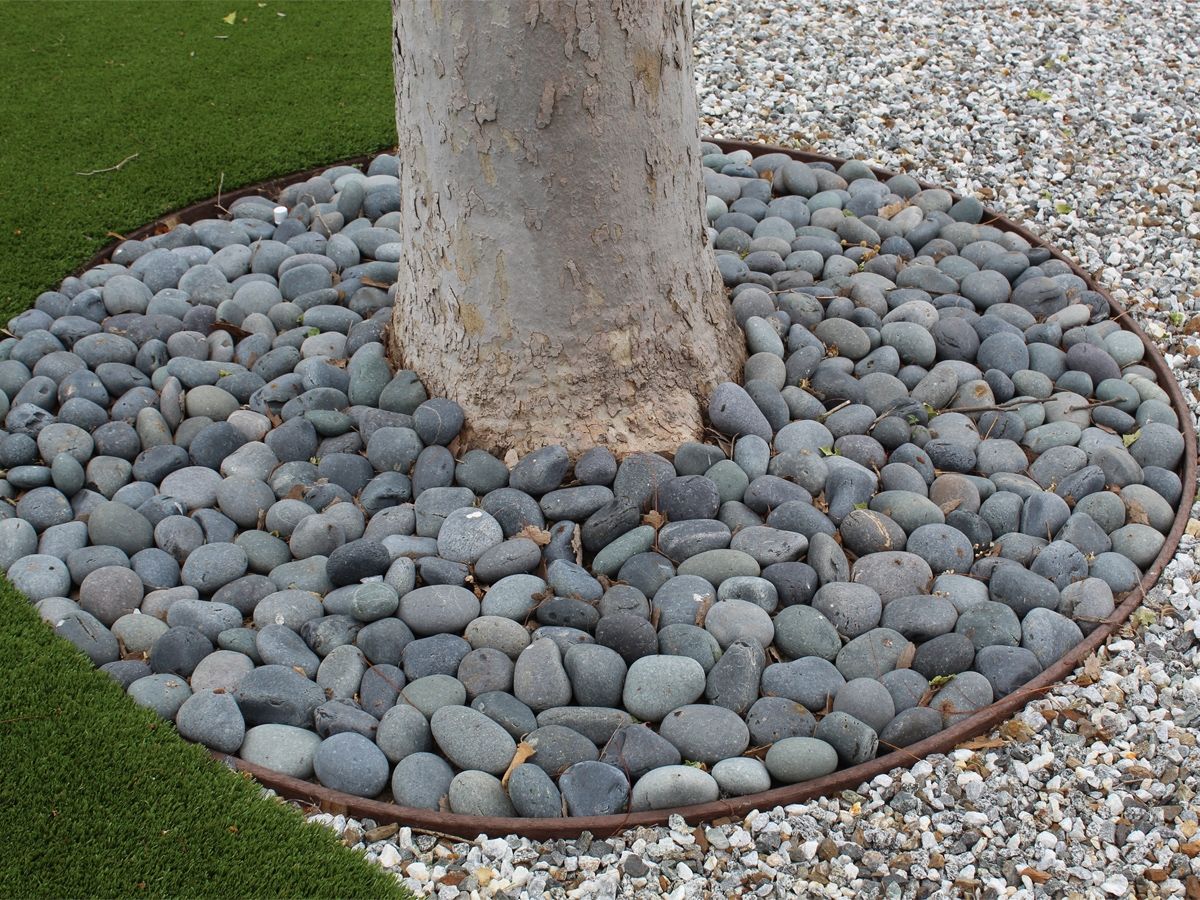 4"- 6" Black Mexican Beach Pebble.