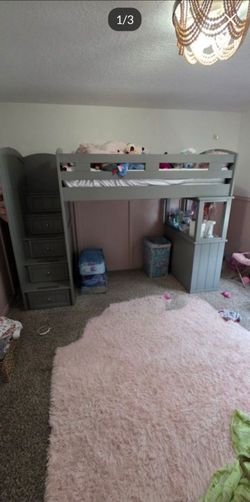 Kids Twin Bunk Bed